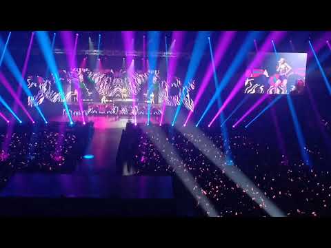 Kiss and make up BLACKPINK IN YOUR AREA BANGKOK ENCORE DAY2 #BLACKPINKInBangkokEncoreDay2