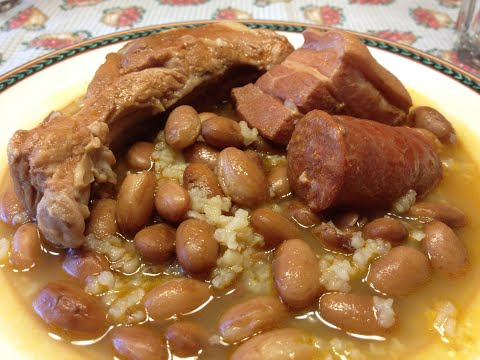 Alubias pintas con arroz