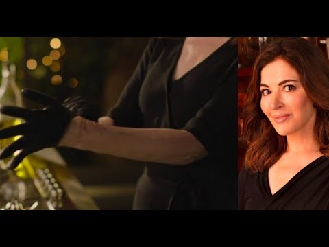 For some reason middle aged men found this Nigella moment especially captivating