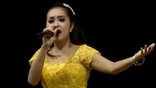 Download lagu Birunya Rindu   Elis Santika    New Pallapa Kramatan Tasikagung Rembang 2016 mp3