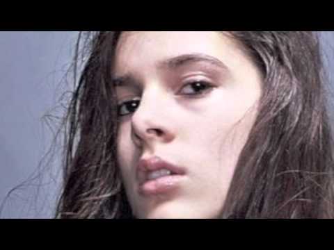 Paula Marciniak aka ELVIS PRESLEY Can't help falling in love