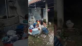 Download lagu Tik tok keren gokil abiz 😂 Versi sunda 😍 mp3