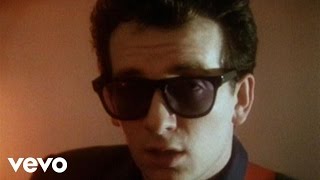 Elvis Costello & The Attractions - Sweet Dreams