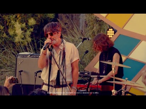 BABASÓNICOS - EL LOCO / LA IZQUIERDA DE LA NOCHE (CORONA SUNSETS SESSIONS FULL HD)