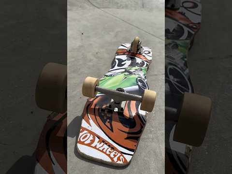 Reviewing the Ultra rare Hot Wheels 3 Wheeler Skateboard