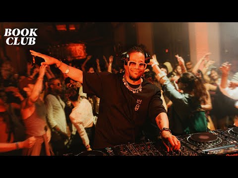 Funky Disco & House Mix Inside a Circus | Felix da Housecat