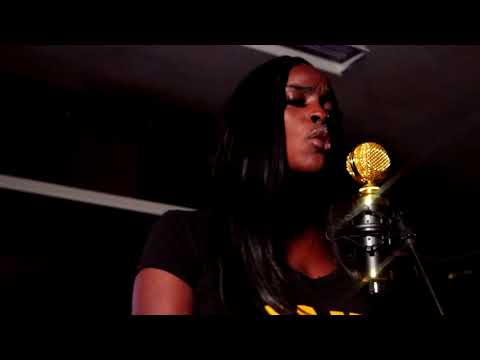 Khryssi (Pretty Krissy) - From the Burgh (Studio Performance)
