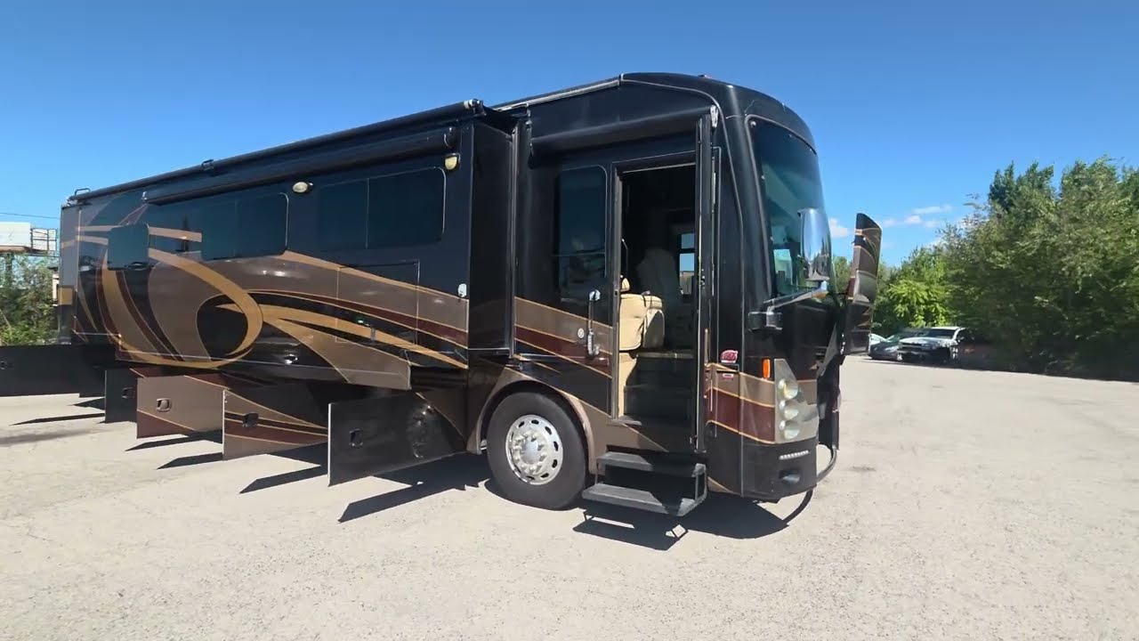 2014 Thor Motor Coach Tuscany Motor Home