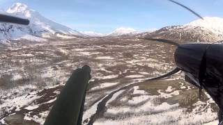preview picture of video 'Lake Clark Pass Super Cub'