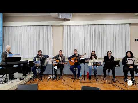 Glória, Glória À Deus Nos Altos Céus - Católica