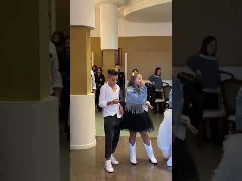 BennyG canta alla comunione di Alessia