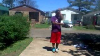 DANCING TO GLASS HOUSE BY: OJ DA JUICEMAN