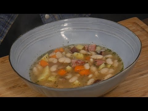 Warming bean soup / Give me your apron