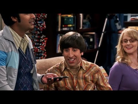 HOWARD imita el acento de RAJ - TBBT (T09E09) (LATINO)