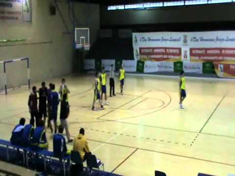 25 02 12 CDAD  DOS HERMANAS   CIRCULO MERCANTIL