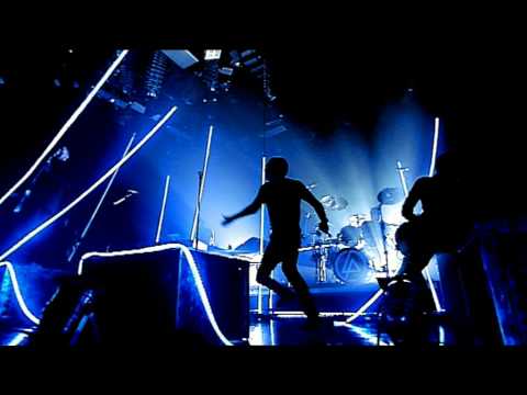Linkin Park- Given Up (Channel 4 Studios, 2007)