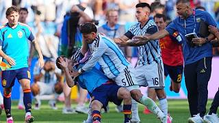 Sanción histórica de la FIFA a Paredes por los altercados tras la final entre España y Argentina