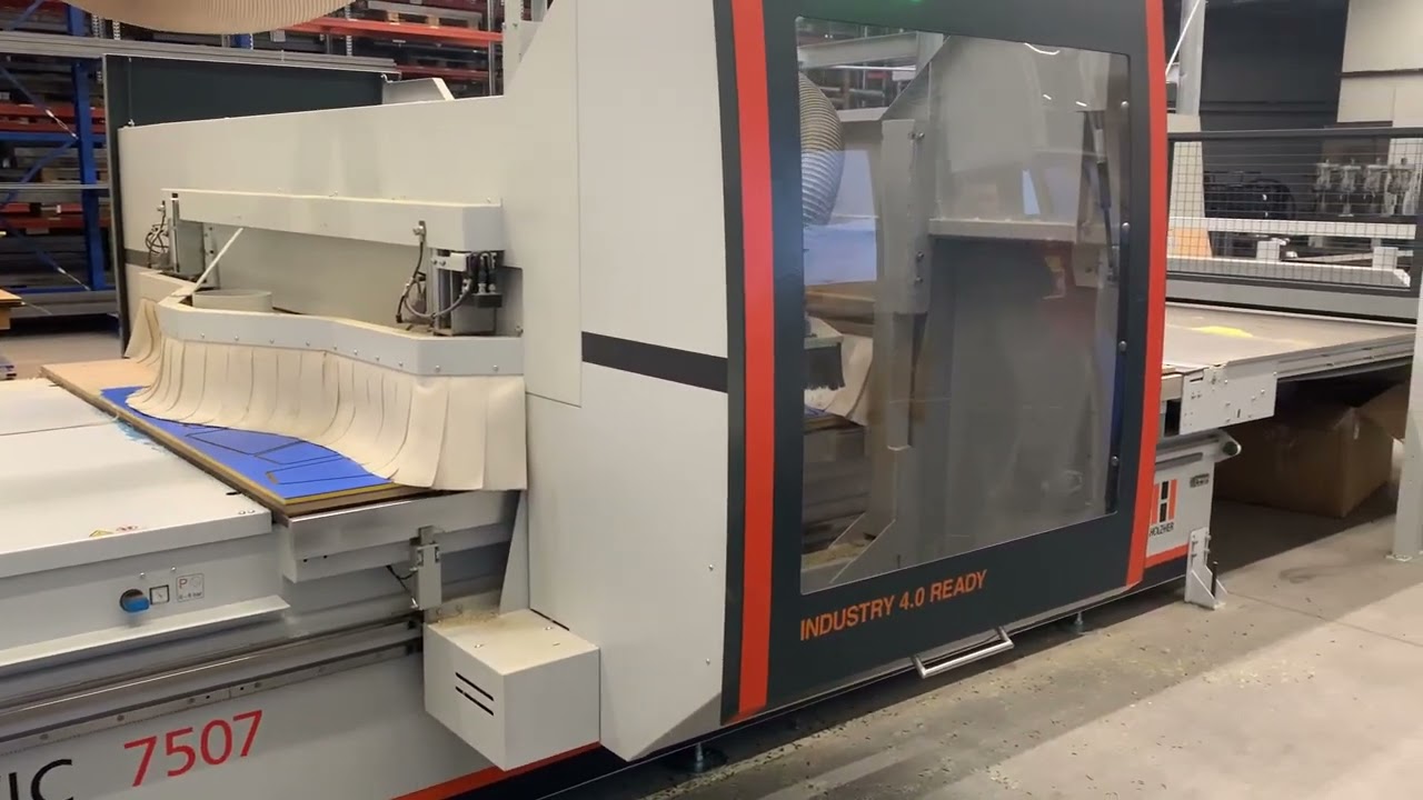 Holzher CNC machine in production