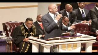 Pastor Donnie McClurkin  " My Living Shall Not Be In Vain "