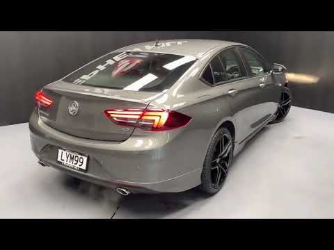 2019 Holden Commodore RS