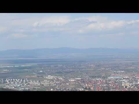 Vedere catre Muntii Baraolt de pe muntele Tampa- aprilie 2022