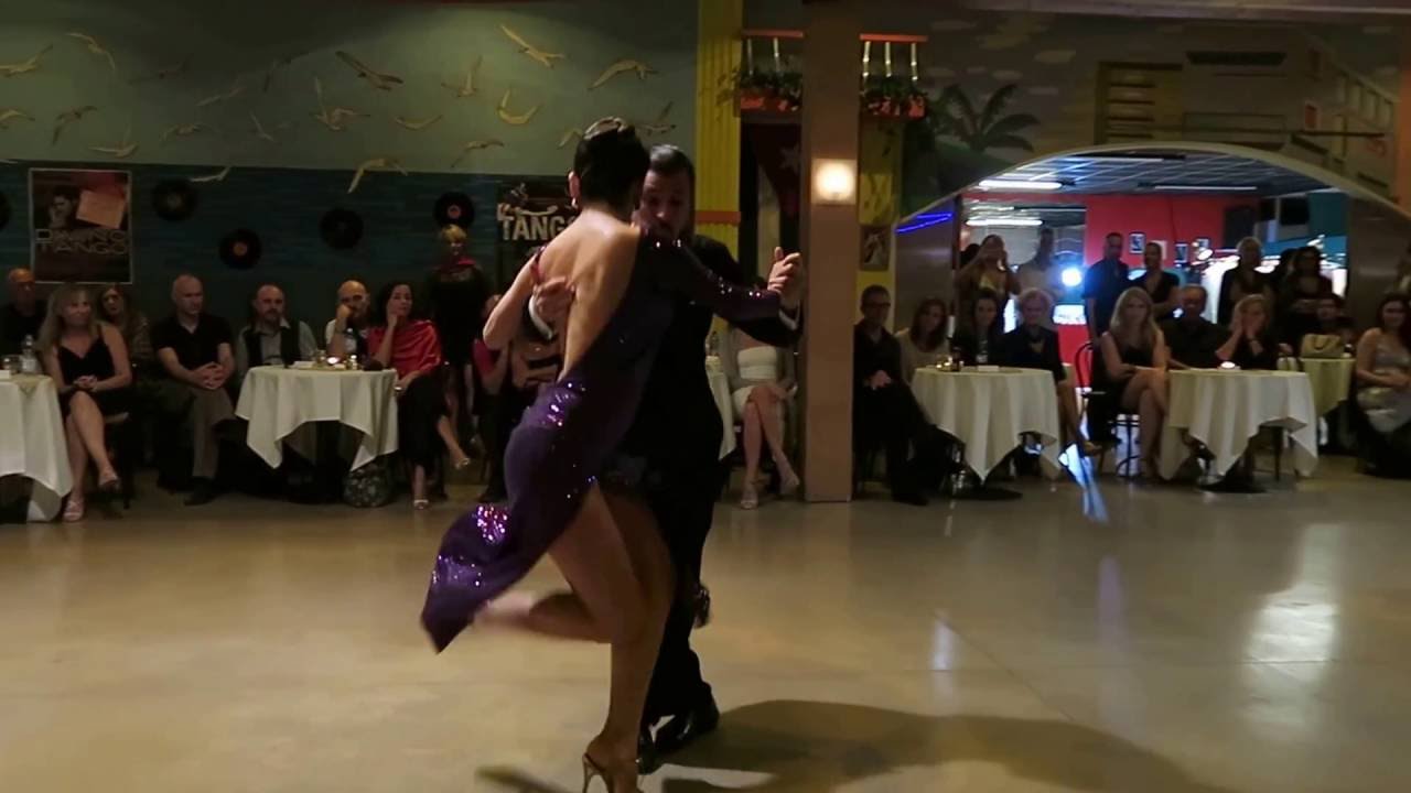 Neri Luciano Piliu y Yanina Quinones