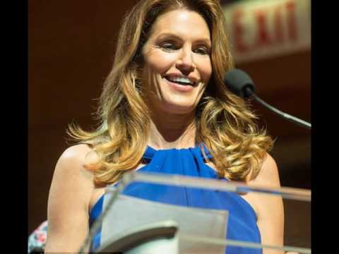 Cindy Crawford shares very rare photo with her grandmother Dorothy Walker