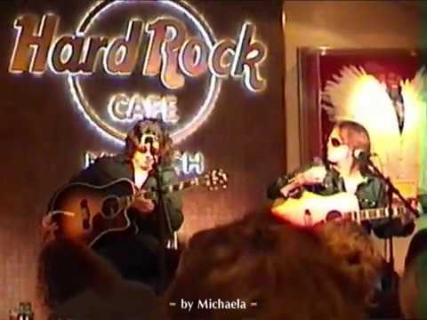 Joey Tempest and John Norum - Acoustic session at the Hard Rock Cafè in Munich (Jul 26, 2012)