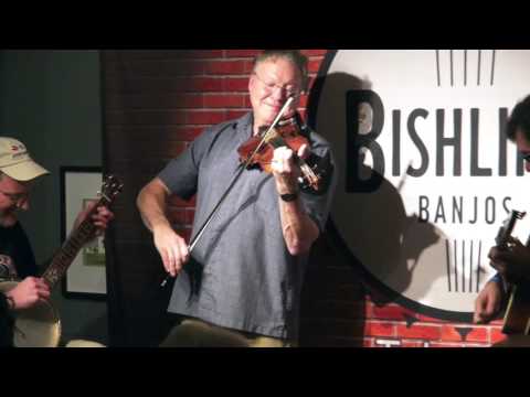 Rob Bishline and Shelby Eicher Jam with Jazz greats Frank Vignola and Vinny Raniolo.