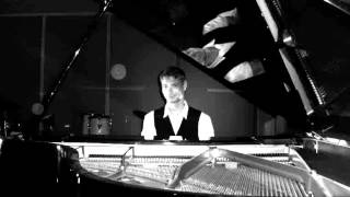 Video thumbnail of "The Rock - Main Theme - Piano by Matthias Dobler"