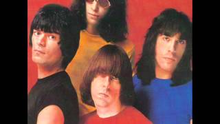 Ramones This aint havana 1980