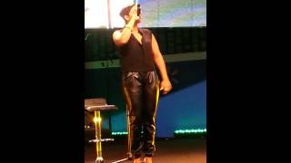 Ravaughn singing "It's Over" Essence Festival 2013