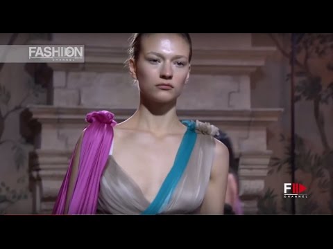 VIONNET Milan Fashion Week Womenswear Fall Winter 2017 2018 - Fashion Channel