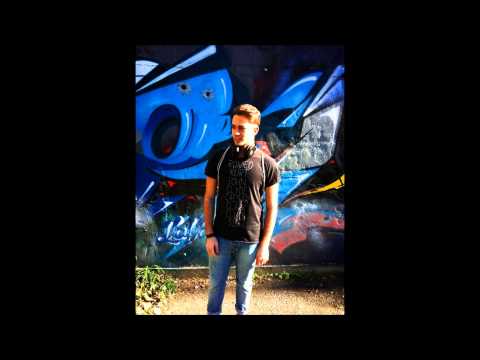 KOKO a SPACEMAN  Sander van doorn vs Hardwell   MASH UP ( AKSEN DJ'S ) ALESSANDRO RUSSO  DJ's