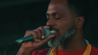 Shabazz Palaces - Effeminence (Live on KEXP)