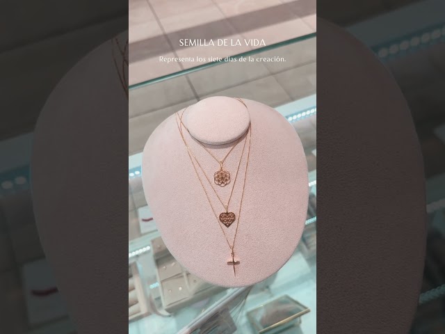 Vídeo relacionado con BISONBLUE Collar Mujer Colgante Regalo Accesorios Moda Regalos Collar De Cadena Larga con Colgante De Estrella Y Luna para Mujer, Boda, Goldmoon