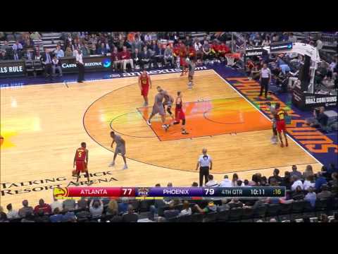 Tim Hardaway Jr. Throws Down Two Ferocious Dunks vs. Suns