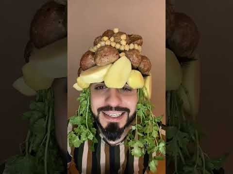 Elza yeni şeir qazanı daşır #azerbaycan #azerbaijan #comedy #gülməli #shortvideo #shorts #tiktok