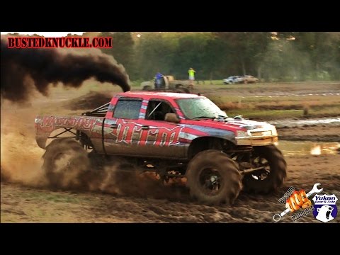 MAXXED OUT TWIN TURBO DURAMAX DIESEL MEGA TRUCK