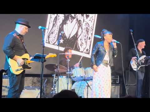 Meghan Parnell (Bywater Call) - Use Me - LIVE