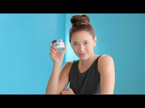 New Cetaphil Deep Hydration Healthy Glow Daily Face Cream for 48-Hour Hydration