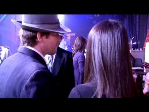 Alizée coach Thomas Dutronc pour le chant. (Enfoirés 2010)