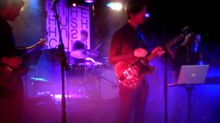 I Don&#39;t Speak French - It&#39;s OK  (live The Hush Hush Club)