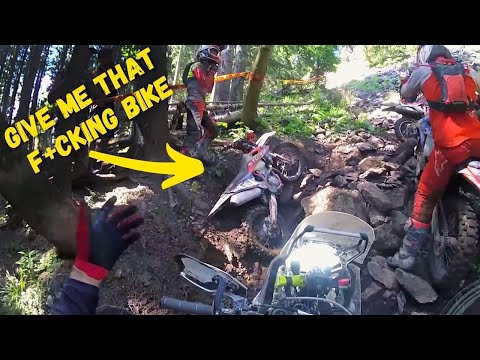 Pol Tarres yells at another Racer : DONT STOP HERE, LETS GOO | Erzbergrodeo 2022
