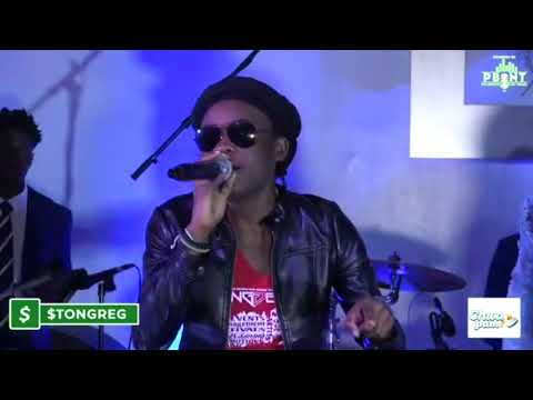 TGB (LEVE live) ft Femme a la guitare