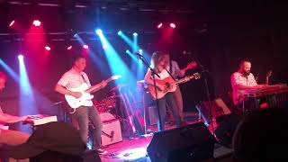 Jukebox, Amanda Anne Platt and the Honeycutters