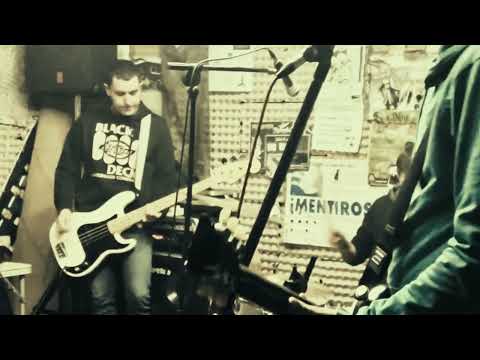 Skontra - Güei ni ayeri - Sesión ensayu