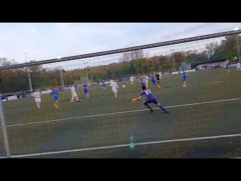 1.FC Mühlhausen - VfR Mannheim / Das 0:1 durch Blerton Muca