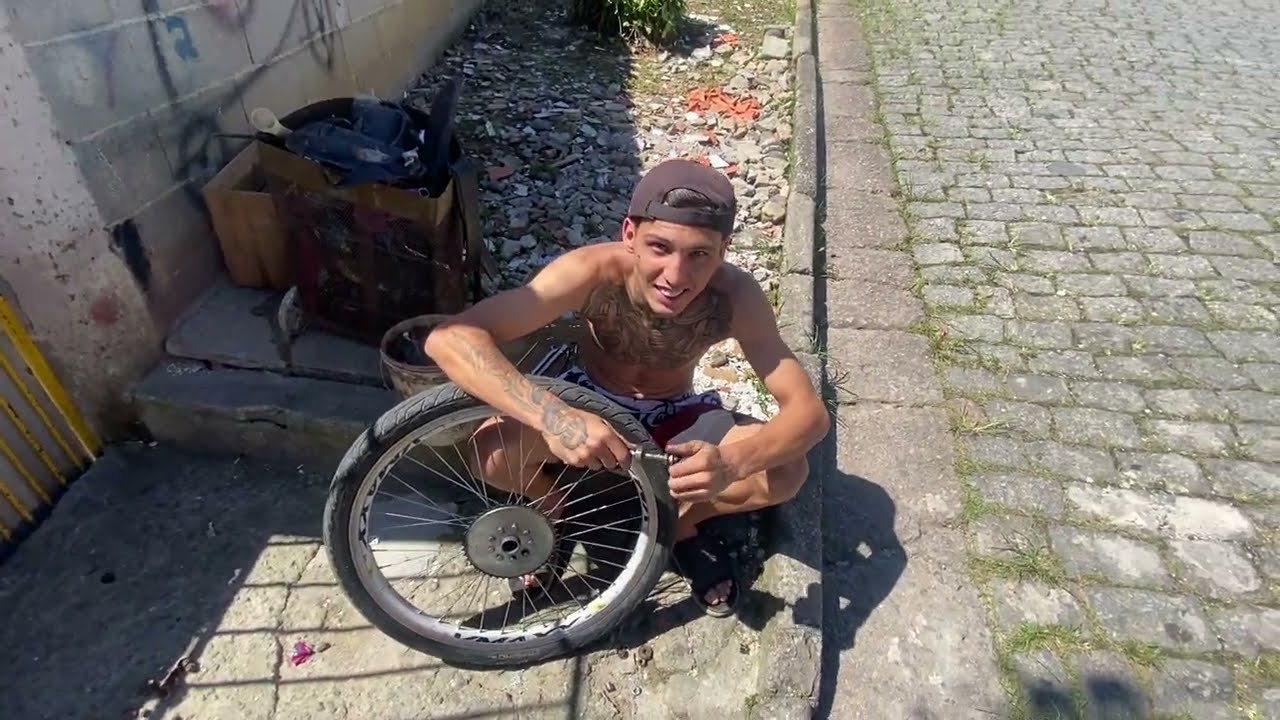 ARRUMANDO A MOTORIZADA DO PEDRINHO DE NOVO KKKKKKKK