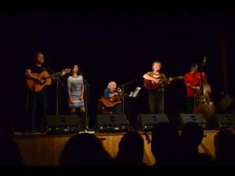 Miki Ryvola a Nezmaři - Co zbejvá